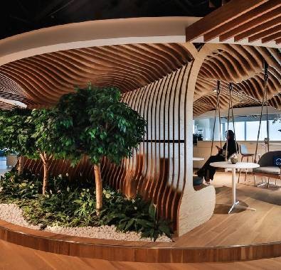 an architectural movement that brings people closer to nature: biophilic design